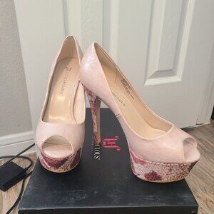 Pink high heels Size 7.5